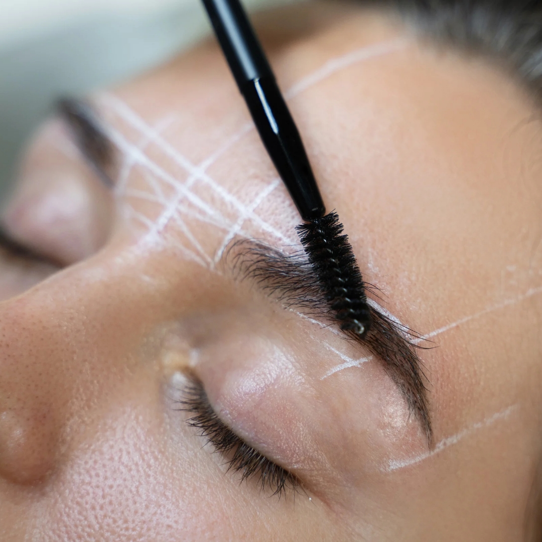 Epilation sourcils + teinture image